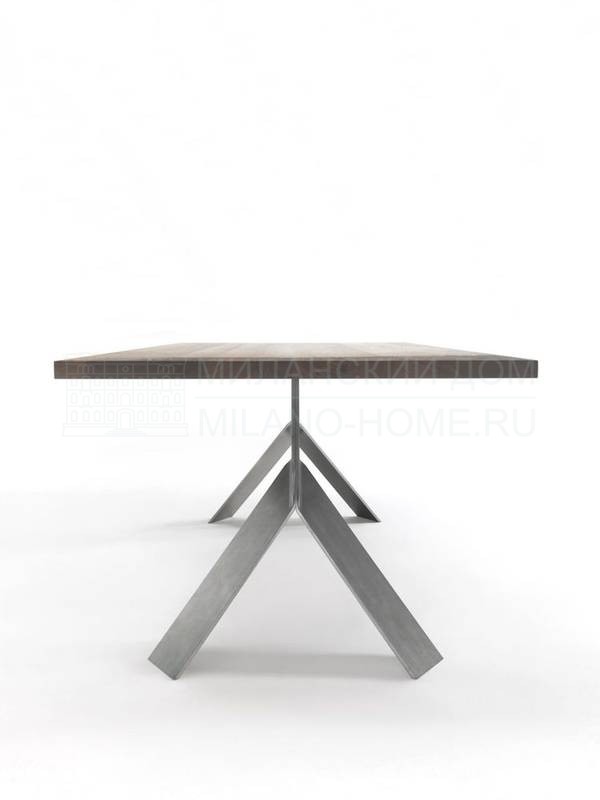 Обеденный стол Jump/table из Италии фабрики RIVA1920