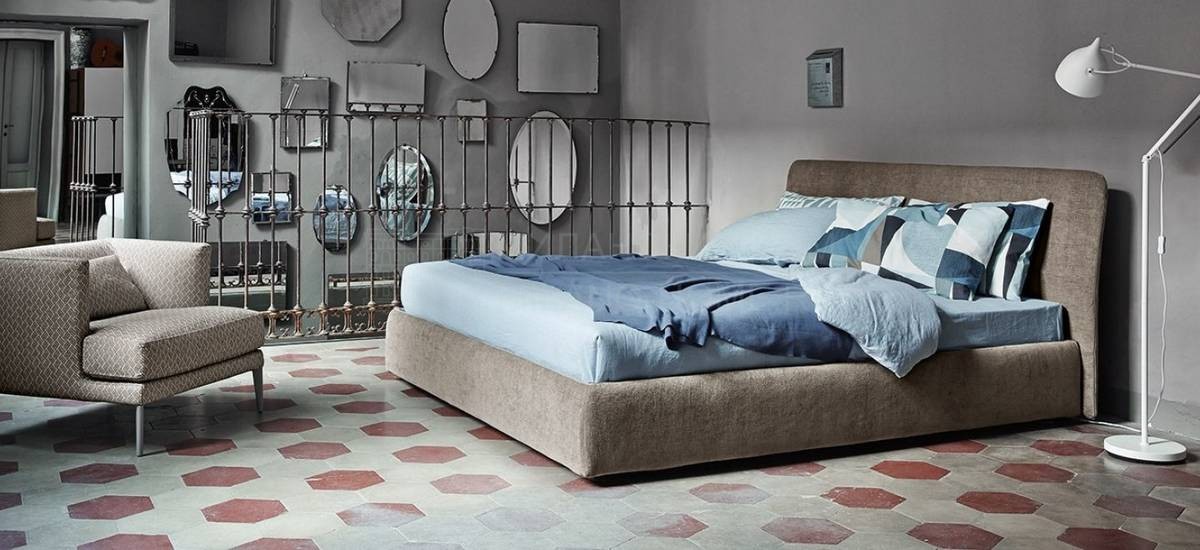 Кровать с мягким изголовьем Tonight bed из Италии фабрики BONALDO