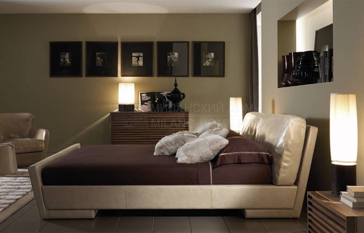 Кровать с мягким изголовьем Alison Bed из Италии фабрики ULIVI