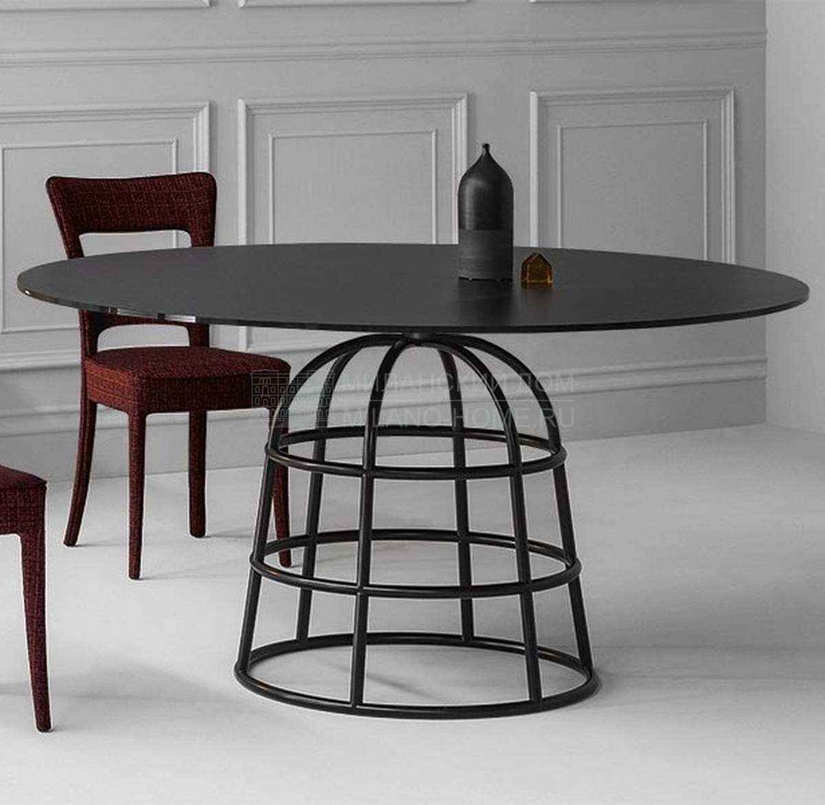 Круглый стол Mass Table из Италии фабрики BONALDO