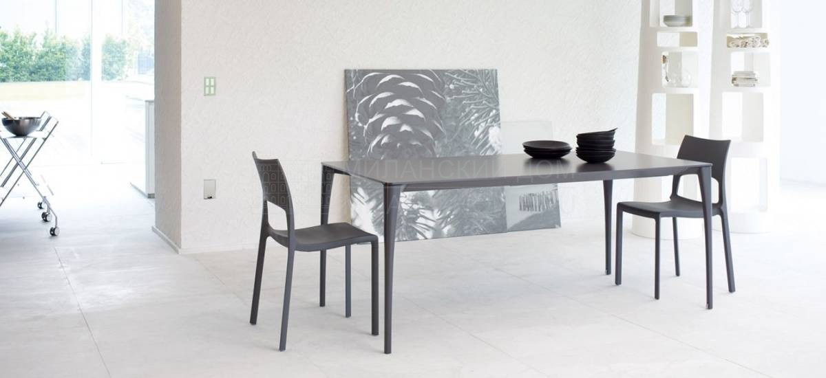 Обеденный стол Sol/table из Италии фабрики BONALDO
